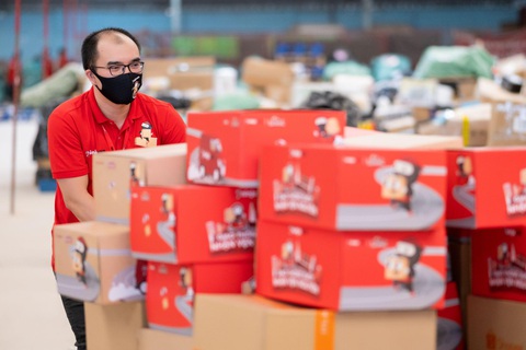 Ninja Van ‘Giao thông suốt - Nhận vẹn nguyên’ trong mùa mua sắm cuối năm - Ảnh 2. Ninja Van ‘Giao thông suốt - Nhận vẹn nguyên’ trong mùa mua sắm cuối năm - Ảnh 2.