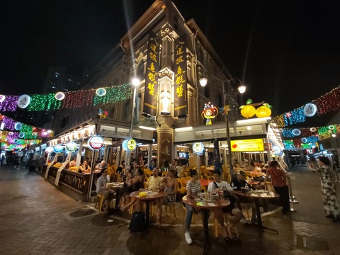 Singapore chọn tour du lịch mua sắm để hồi phục sau dịch - Ảnh 1. Singapore chọn tour du lịch mua sắm để hồi phục sau dịch - Ảnh 1.