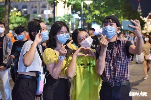 Chương trình chào năm mới ở TP.HCM làm nhỏ gọn, không mời khán giả - Ảnh 1. Chương trình chào năm mới ở TP.HCM làm nhỏ gọn, không mời khán giả - Ảnh 1.