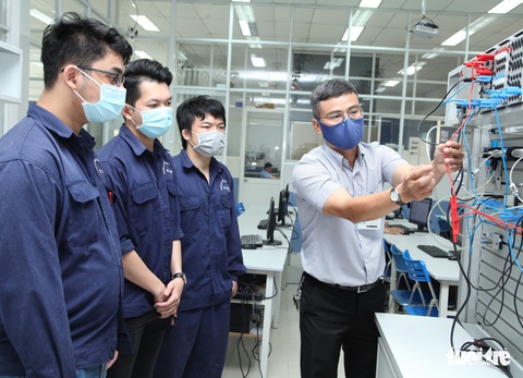 60% sinh viên tốt nghiệp làm trái ngành nhưng doanh nghiệp thiếu lao động chất lượng cao - Ảnh 1. 60% sinh viên tốt nghiệp làm trái ngành nhưng doanh nghiệp thiếu lao động chất lượng cao - Ảnh 1.