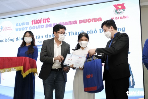 Học bổng Tiếp sức đến trường 2021 đến tay tân sinh viên Đà Nẵng - Ảnh 5. Học bổng Tiếp sức đến trường 2021 đến tay tân sinh viên Đà Nẵng - Ảnh 5.