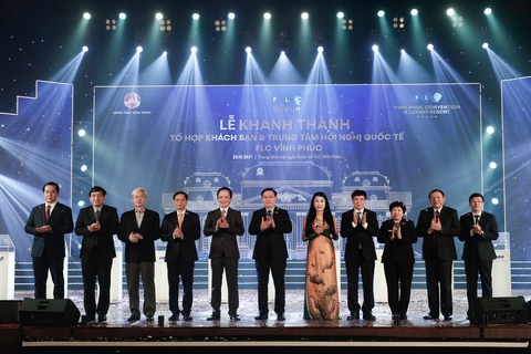 FLC đưa vào khai thác tổ hợp khách sạn và trung tâm hội nghị quốc tế tại Vĩnh Phúc - Ảnh 3. FLC đưa vào khai thác tổ hợp khách sạn và trung tâm hội nghị quốc tế tại Vĩnh Phúc - Ảnh 3.