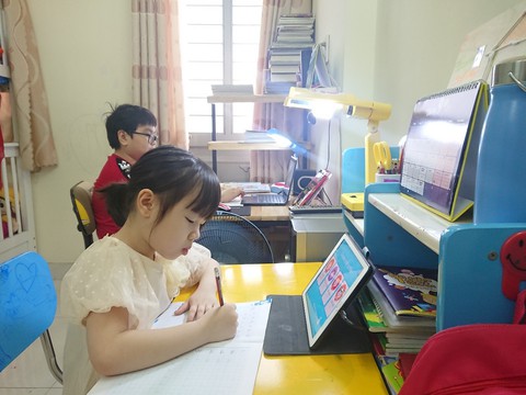 Các quận, huyện ở TP.HCM đề xuất phương án đi học lại từ 3-1 thế nào? - Ảnh 2. Các quận, huyện ở TP.HCM đề xuất phương án đi học lại từ 3-1 thế nào? - Ảnh 2.