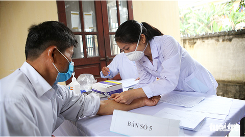 Thí điểm xe X-quang áp dụng AI khám sàng lọc bệnh lao tại 7 tỉnh - Ảnh 3. Thí điểm xe X-quang áp dụng AI khám sàng lọc bệnh lao tại 7 tỉnh - Ảnh 3.
