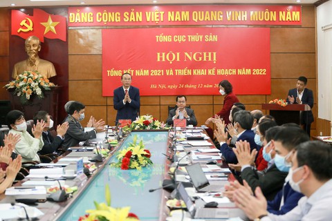 Thoát hiểm ngoạn mục, xuất khẩu thủy sản về đích 8,9 tỉ USD - Ảnh 1. Thoát hiểm ngoạn mục, xuất khẩu thủy sản về đích 8,9 tỉ USD - Ảnh 1.