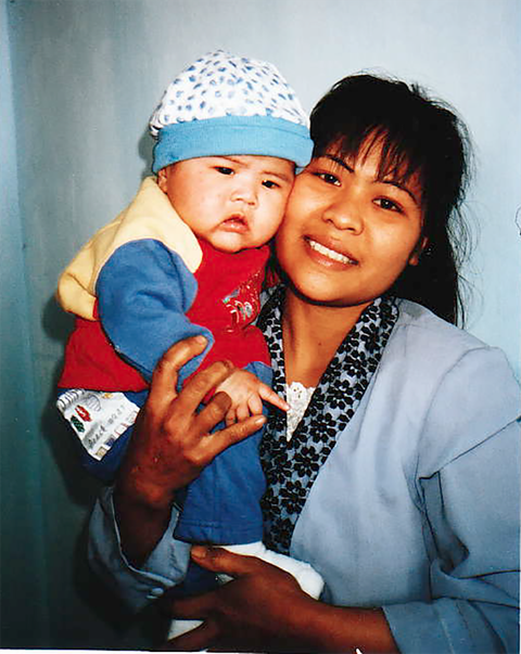 Dòng tiếng Việt giọng rất Tây của một cô gái gốc Việt: Tôi giống ai, tôi đến từ đâu và ở đâu đó? - Ảnh 1. Dòng tiếng Việt giọng rất Tây của một cô gái gốc Việt: Tôi giống ai, tôi đến từ đâu và ở đâu đó? - Ảnh 1.