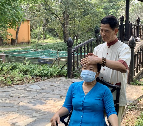 Bảo tàng Áo dài thể nghiệm Phục hồi sức khỏe sau COVID-19 - Ảnh 2. Bảo tàng Áo dài thể nghiệm Phục hồi sức khỏe sau COVID-19 - Ảnh 2.
