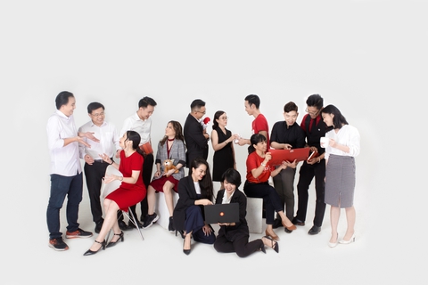 Generali Việt Nam được vinh danh Top 100 Nơi làm việc tốt nhất Việt Nam 2021 - Ảnh 2. Generali Việt Nam được vinh danh Top 100 Nơi làm việc tốt nhất Việt Nam 2021 - Ảnh 2.