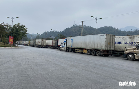 Nhiều cửa khẩu ở Lạng Sơn vẫn tạm dừng thông quan, hàng nghìn xe tiếp tục nằm chờ sau 1 tháng - Ảnh 3. Nhiều cửa khẩu ở Lạng Sơn vẫn tạm dừng thông quan, hàng nghìn xe tiếp tục nằm chờ sau 1 tháng - Ảnh 3.