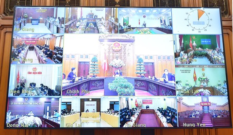 Bộ trưởng Công thương: Ùn tắc cửa khẩu, doanh nghiệp chưa chú trọng thị trường 100 triệu dân - Ảnh 2. Bộ trưởng Công thương: Ùn tắc cửa khẩu, doanh nghiệp chưa chú trọng thị trường 100 triệu dân - Ảnh 2.