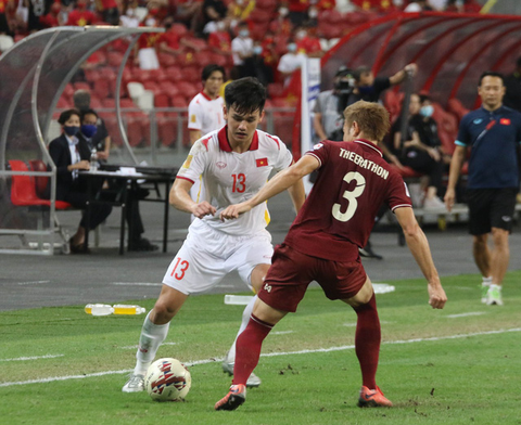 Tuyển Việt Nam sau thất bại ở AFF Suzuki Cup 2020: Đổi mới để trở lại mạnh mẽ - Ảnh 1. Tuyển Việt Nam sau thất bại ở AFF Suzuki Cup 2020: Đổi mới để trở lại mạnh mẽ - Ảnh 1.