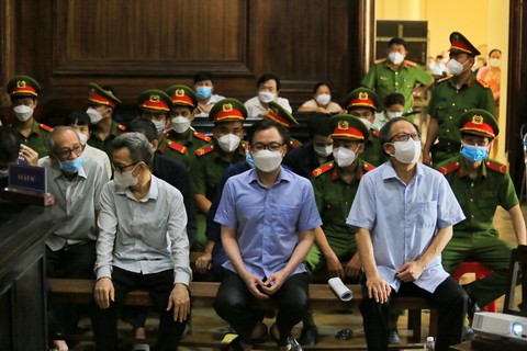 Ông Tất Thành Cang nói SADECO xin ý kiến một đường, làm một nẻo - Ảnh 1. Ông Tất Thành Cang nói SADECO xin ý kiến một đường, làm một nẻo - Ảnh 1.