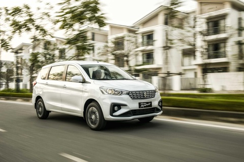 Xe 7 chỗ chưa đến 500 triệu để chơi Tết như ý - Ảnh 1. Xe 7 chỗ chưa đến 500 triệu để chơi Tết như ý - Ảnh 1.