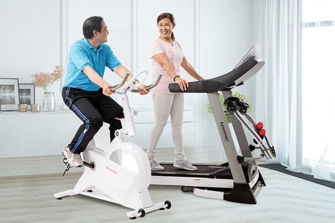 Bốn điều cần làm trong khi chờ tiêm mũi vắc xin thứ ba - Ảnh 3. Bốn điều cần làm trong khi chờ tiêm mũi vắc xin thứ ba - Ảnh 3.