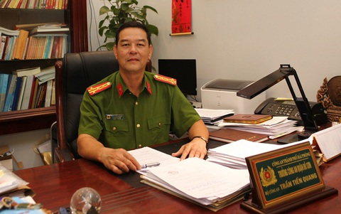 Bắt cựu trưởng Công an quận Đồ Sơn liên quan vụ thả nhóm bay lắc - Ảnh 1. Bắt cựu trưởng Công an quận Đồ Sơn liên quan vụ thả nhóm bay lắc - Ảnh 1.