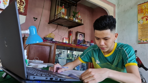 Đứa con thông minh của người điên là hạt mầm tử tế - Ảnh 1. Đứa con thông minh của người điên là hạt mầm tử tế - Ảnh 1.