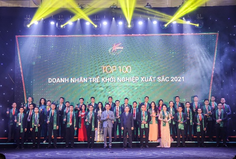 Tổng giám đốc Thắng Lợi Long An được vinh danh Doanh nhân trẻ khởi nghiệp xuất sắc 2021 - Ảnh 2. Tổng giám đốc Thắng Lợi Long An được vinh danh Doanh nhân trẻ khởi nghiệp xuất sắc 2021 - Ảnh 2.