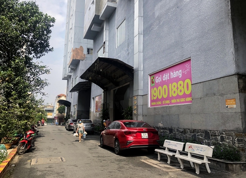 Cả ngàn hộ dân chung cư bị cúp nước do… ban quản lý nợ tiền - Ảnh 1. Cả ngàn hộ dân chung cư bị cúp nước do… ban quản lý nợ tiền - Ảnh 1.