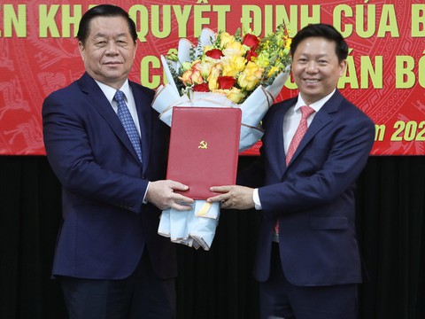 Ông Trần Thanh Lâm giữ chức phó trưởng Ban Tuyên giáo trung ương - Ảnh 1. Ông Trần Thanh Lâm giữ chức phó trưởng Ban Tuyên giáo trung ương - Ảnh 1.