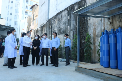 Quận Phú Nhuận tái lập Bệnh viện điều trị COVID-19, kết hợp đông - tây y - Ảnh 3. Quận Phú Nhuận tái lập Bệnh viện điều trị COVID-19, kết hợp đông - tây y - Ảnh 3.