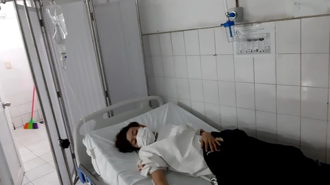 Buộc thôi việc giáo viên uống thuốc ngủ tự tử tại cuộc họp - Ảnh 1. Buộc thôi việc giáo viên uống thuốc ngủ tự tử tại cuộc họp - Ảnh 1.