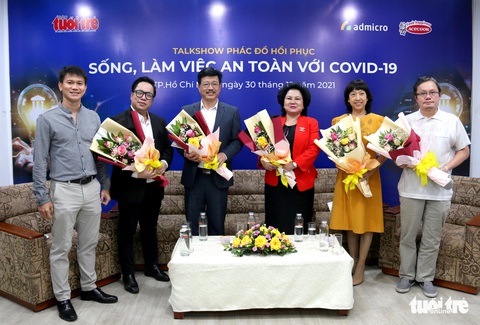 Biến chủng Omicron đến Việt Nam, mùa đoàn viên cận kề, làm sao để ăn Tết an toàn? - Ảnh 9. Biến chủng Omicron đến Việt Nam, mùa đoàn viên cận kề, làm sao để ăn Tết an toàn? - Ảnh 9.