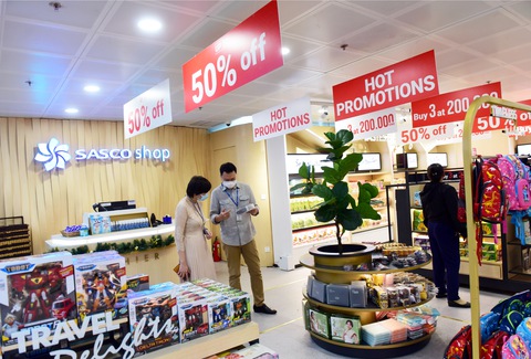 Khu mua sắm SASCO SHOP lớn nhất sân bay Tân Sơn Nhất chính thức đón khách - Ảnh 4. Khu mua sắm SASCO SHOP lớn nhất sân bay Tân Sơn Nhất chính thức đón khách - Ảnh 4.