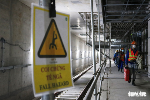 Những ngày cuối năm hối hả ở công trường nhà ga metro Bến Thành - Ảnh 8. Những ngày cuối năm hối hả ở công trường nhà ga metro Bến Thành - Ảnh 8.