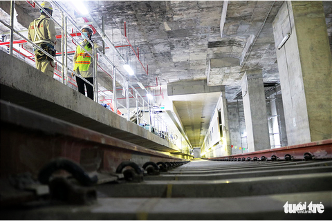 Những ngày cuối năm hối hả ở công trường nhà ga metro Bến Thành - Ảnh 10. Những ngày cuối năm hối hả ở công trường nhà ga metro Bến Thành - Ảnh 10.