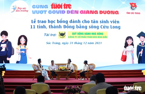 Tiếp sức đến trường đến với tân sinh viên khó khăn, nghị lực phi thường ở ĐBSCL - Ảnh 7. Tiếp sức đến trường đến với tân sinh viên khó khăn, nghị lực phi thường ở ĐBSCL - Ảnh 7.