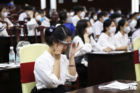 Tiếp sức đến trường đến với tân sinh viên khó khăn, nghị lực phi thường ở ĐBSCL - Ảnh 8. Tiếp sức đến trường đến với tân sinh viên khó khăn, nghị lực phi thường ở ĐBSCL - Ảnh 8.