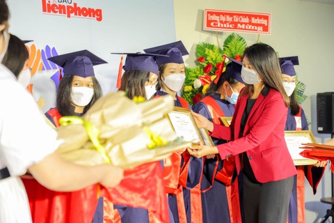 Nâng bước tương lai cùng chuỗi hoạt động cho sinh viên tại VUS - Ảnh 2. Nâng bước tương lai cùng chuỗi hoạt động cho sinh viên tại VUS - Ảnh 2.