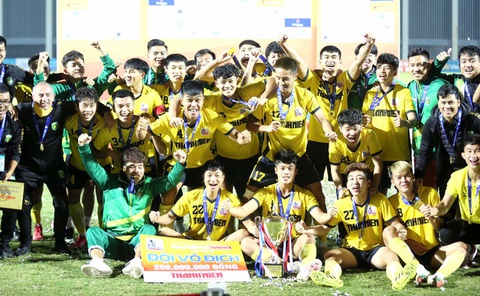 HLV Đinh Thế Nam dẫn dắt đội tuyển U23 Việt Nam dự Giải vô địch U23 Đông Nam Á 2022 - Ảnh 1. HLV Đinh Thế Nam dẫn dắt đội tuyển U23 Việt Nam dự Giải vô địch U23 Đông Nam Á 2022 - Ảnh 1.