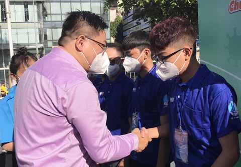 34 bạn trẻ TP.HCM tình nguyện phòng, chống dịch COVID-19 tại Sóc Trăng - Ảnh 2. 34 bạn trẻ TP.HCM tình nguyện phòng, chống dịch COVID-19 tại Sóc Trăng - Ảnh 2.