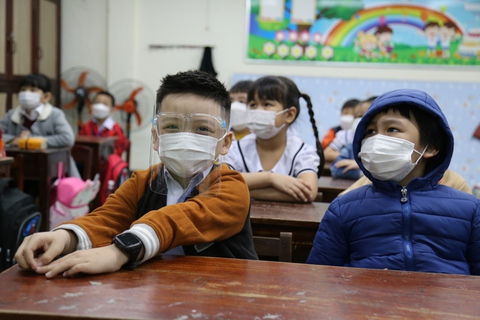 Sau 5 ngày đến trường, học sinh lớp 1 Đà Nẵng quay lại học trực tuyến - Ảnh 1. Sau 5 ngày đến trường, học sinh lớp 1 Đà Nẵng quay lại học trực tuyến - Ảnh 1.