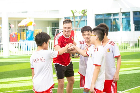 Royal School được công nhận cấp độ Cambridge IGCSE và AS/A Level - Ảnh 4. Royal School được công nhận cấp độ Cambridge IGCSE và AS/A Level - Ảnh 4.