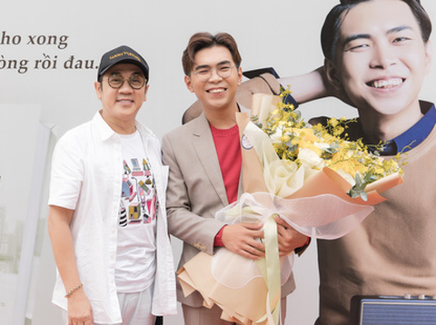 Nghệ sĩ Thành Lộc, Cẩm Ly, Đại Nghĩa... đến mừng Minh Dự ra mắt sách tự chữa lành sau dịch bệnh - Ảnh 2. Nghệ sĩ Thành Lộc, Cẩm Ly, Đại Nghĩa... đến mừng Minh Dự ra mắt sách tự chữa lành sau dịch bệnh - Ảnh 2.