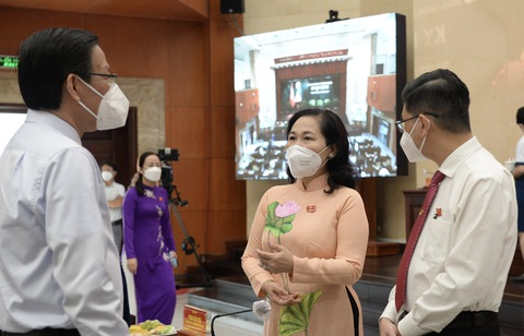 HĐND TP.HCM họp bàn chính sách củng cố y tế cơ sở, miễn giảm học phí, hỗ trợ trẻ mồ côi - Ảnh 1. HĐND TP.HCM họp bàn chính sách củng cố y tế cơ sở, miễn giảm học phí, hỗ trợ trẻ mồ côi - Ảnh 1.