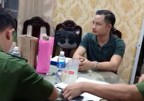 Truy tố cha con nhà Thiện Soi cho vay cắt cổ và rửa tiền - Ảnh 2. Truy tố cha con nhà Thiện Soi cho vay cắt cổ và rửa tiền - Ảnh 2.