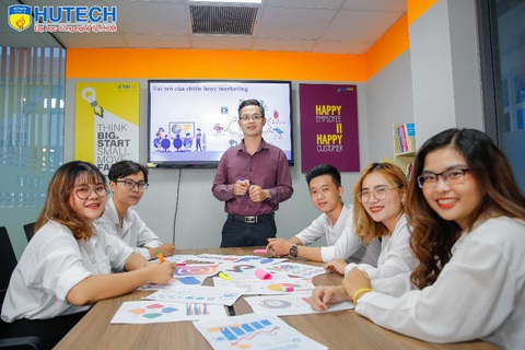HUTECH thành lập khoa Marketing - Kinh doanh quốc tế - Ảnh 1. HUTECH thành lập khoa Marketing - Kinh doanh quốc tế - Ảnh 1.