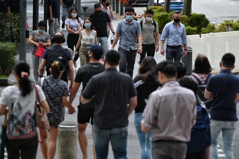 Singapore dừng thông báo số ca COVID-19 hằng ngày từ hôm nay 7-12 - Ảnh 1. Singapore dừng thông báo số ca COVID-19 hằng ngày từ hôm nay 7-12 - Ảnh 1.