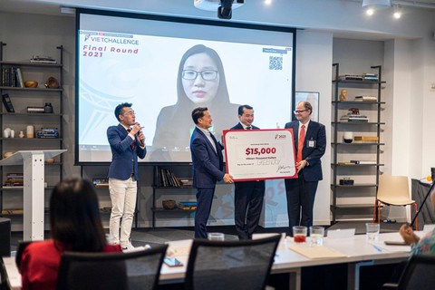 Startup cung cấp ống hút phân hủy sinh học thành quán quân VietChallenge 2021 - Ảnh 1. Startup cung cấp ống hút phân hủy sinh học thành quán quân VietChallenge 2021 - Ảnh 1.