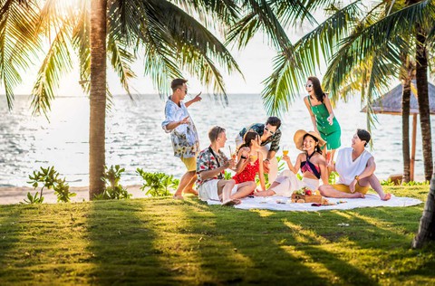 Vinpearl hợp tác Vietjet mở ưu đãi khủng Festive Sale 12-12 - Ảnh 1. Vinpearl hợp tác Vietjet mở ưu đãi khủng Festive Sale 12-12 - Ảnh 1.