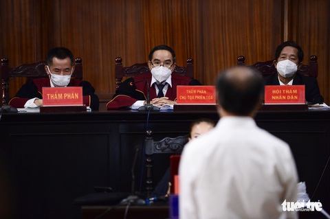Ông Lê Tấn Hùng: Tôi không có động cơ tư lợi - Ảnh 2. Ông Lê Tấn Hùng: Tôi không có động cơ tư lợi - Ảnh 2.