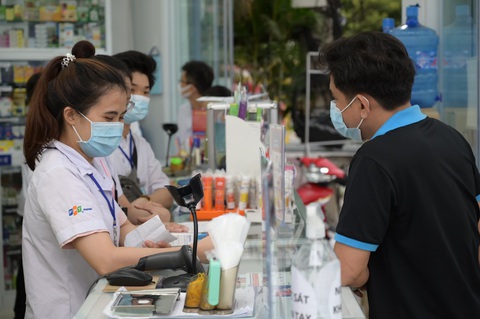 Tìm hiểu công thức tăng trưởng Như Thánh Gióng của chuỗi nhà thuốc FPT Long Châu - Ảnh 2. Tìm hiểu công thức tăng trưởng Như Thánh Gióng của chuỗi nhà thuốc FPT Long Châu - Ảnh 2.