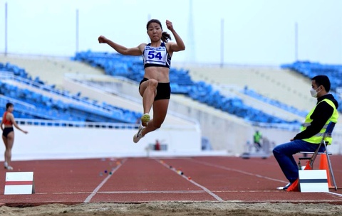 Nhà vô địch Asiad Bùi Thị Thu Thảo trở lại với huy chương vàng lấp lánh - Ảnh 1. Nhà vô địch Asiad Bùi Thị Thu Thảo trở lại với huy chương vàng lấp lánh - Ảnh 1.