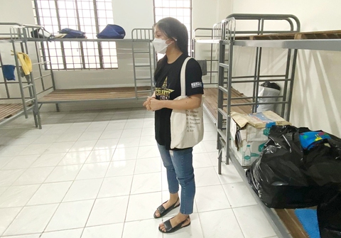 Cô gái mồ côi được miễn phí ký túc xá khi nhập học - Ảnh 1. Cô gái mồ côi được miễn phí ký túc xá khi nhập học - Ảnh 1.