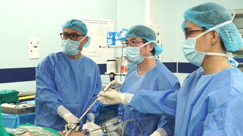Phẫu thuật nội soi kết hợp điều trị đa mô thức - khắc tinh của ung thư thực quản - Ảnh 1. Phẫu thuật nội soi kết hợp điều trị đa mô thức - khắc tinh của ung thư thực quản - Ảnh 1.