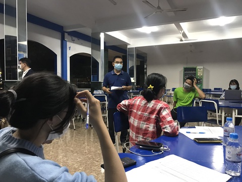 Bình Dương có sinh viên mắc COVID-19, phong tỏa trong đêm - Ảnh 3. Bình Dương có sinh viên mắc COVID-19, phong tỏa trong đêm - Ảnh 3.