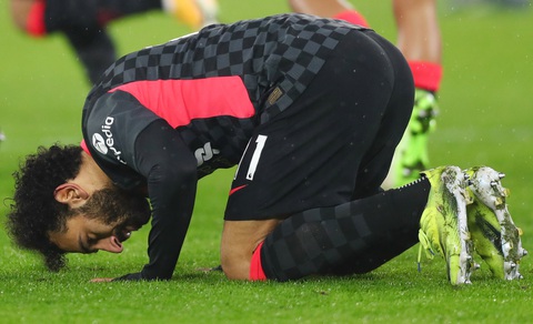 Salah rực sáng, Liverpool hạ West Ham vào Top 3 - Ảnh 1. Salah rực sáng, Liverpool hạ West Ham vào Top 3 - Ảnh 1.